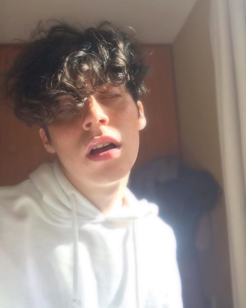 Garay Biography, Height & Life Story Super Stars Bio