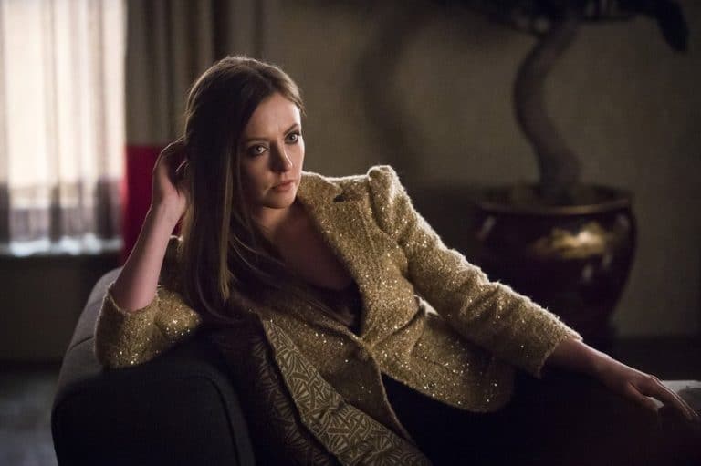 Katharine Isabelle Biography, Height & Life Story Super Stars Bio