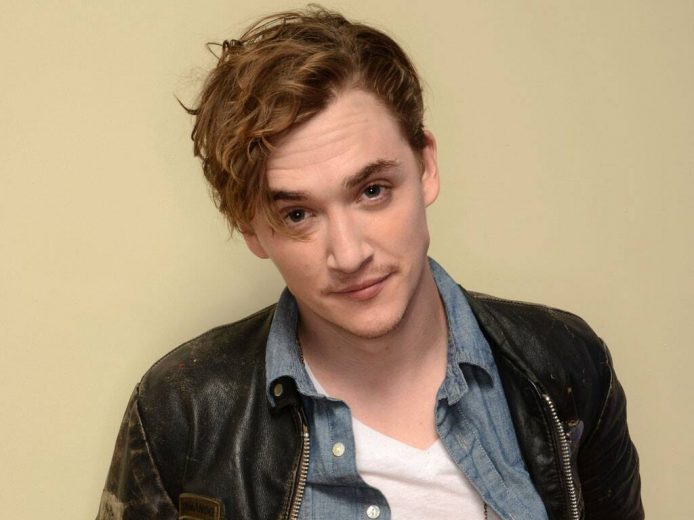 Kyle Gallner - Biography, Height & Life Story | Super Stars Bio