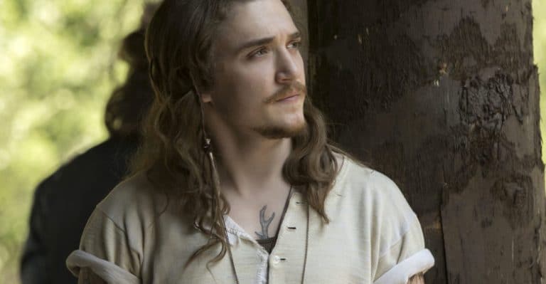 Kyle Gallner - Biography, Height & Life Story | Super Stars Bio