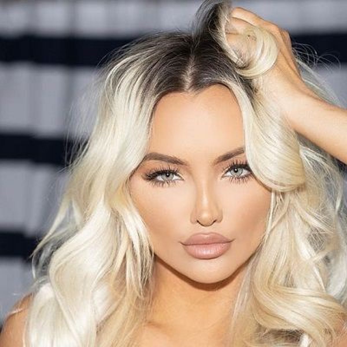 Lindsey pelas before and after