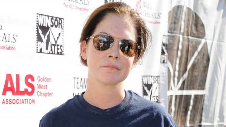 Lara Flynn Boyle - Biography, Height & Life Story | Super Stars Bio