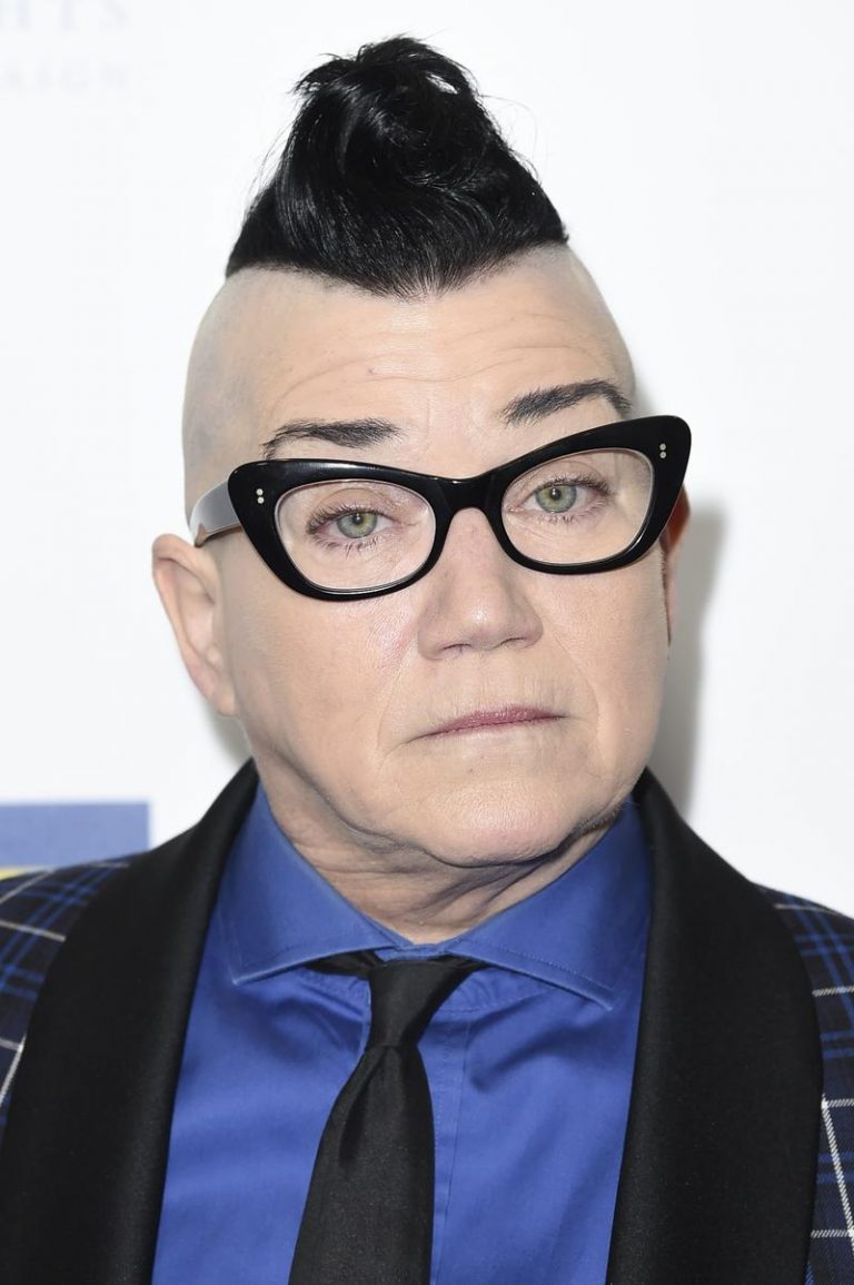 Lea DeLaria - Biography, Height & Life Story | Super Stars Bio