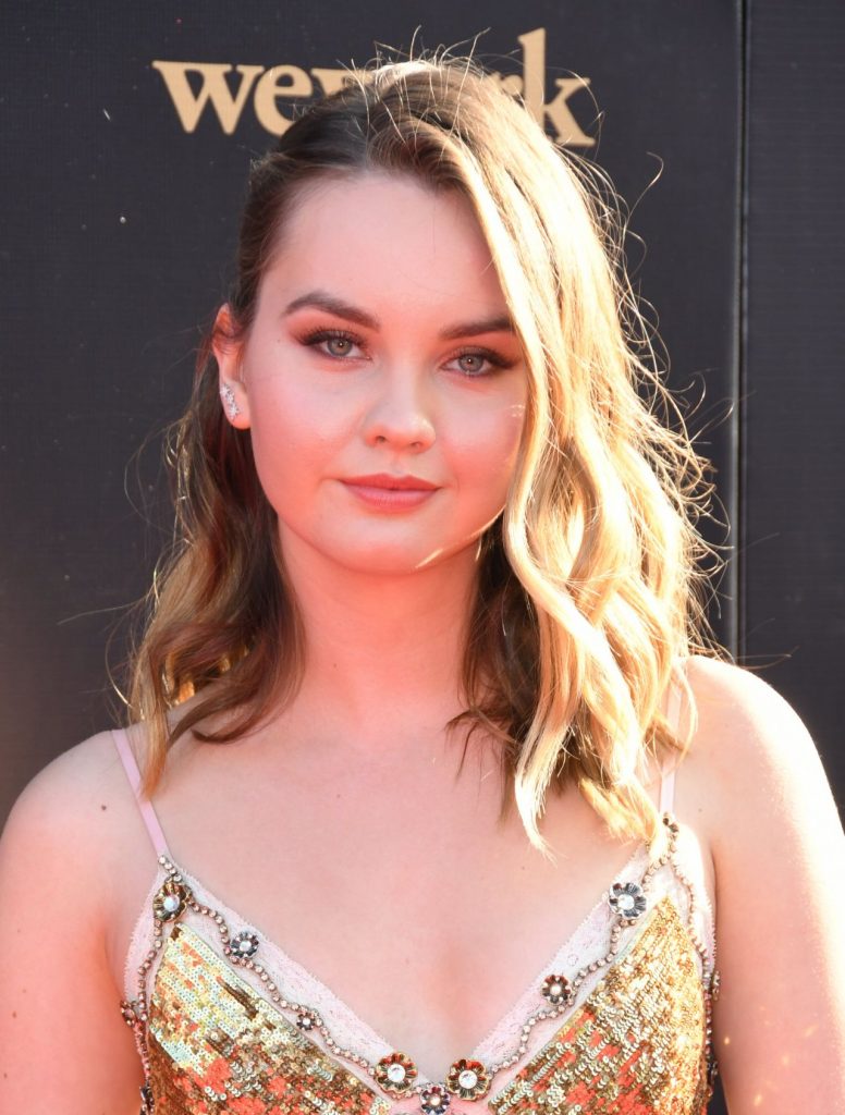 Liana Liberato - Biography, Height & Life Story | Super Stars Bio