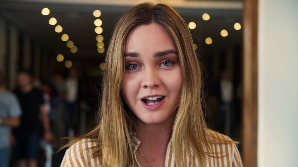 Liana Liberato - Biography, Height & Life Story | Super Stars Bio