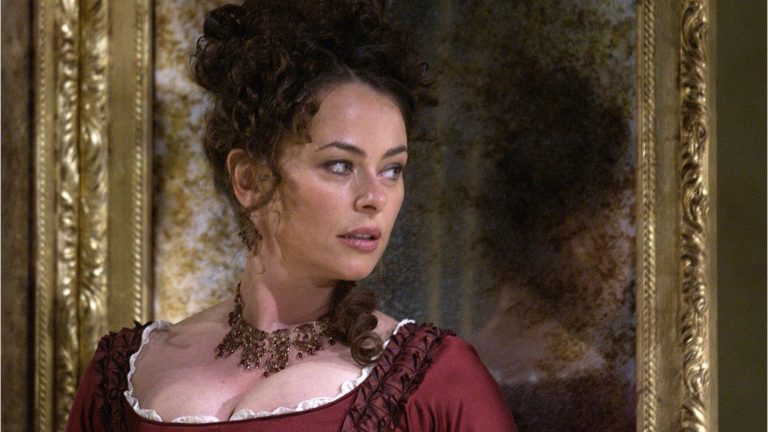 Polly Walker - Biography, Height & Life Story | Super Stars Bio