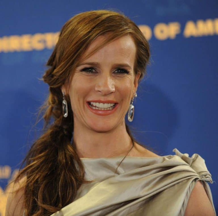 Rachel Griffiths - Biography, Height & Life Story | Super Stars Bio