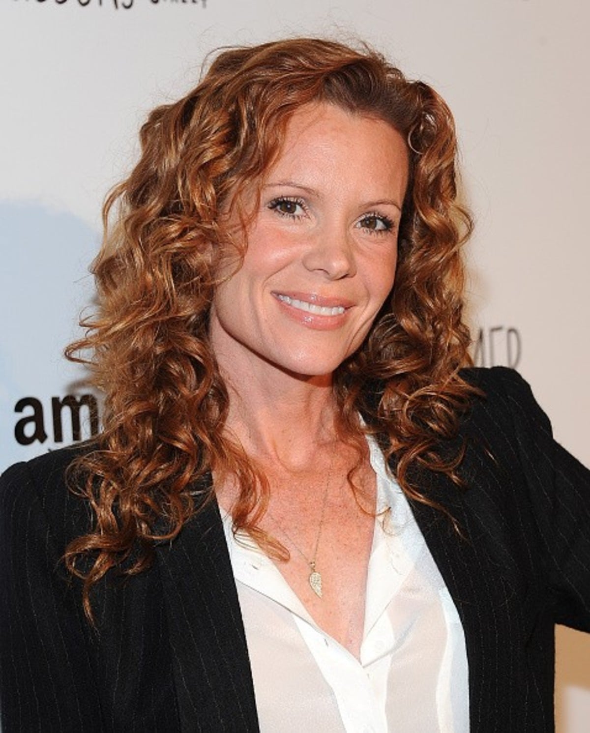 Robyn Lively was born in Powder Springs, Georgia, United States. 