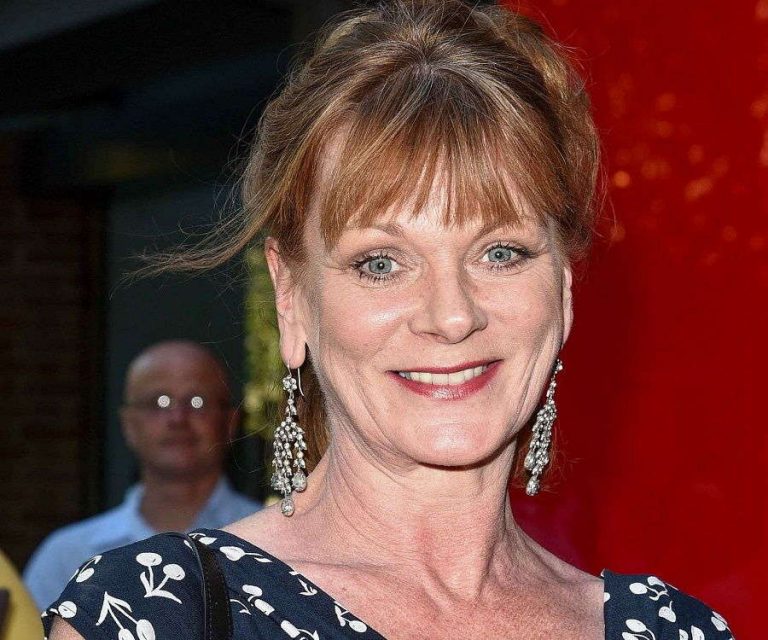 How Old Is Samantha Bond