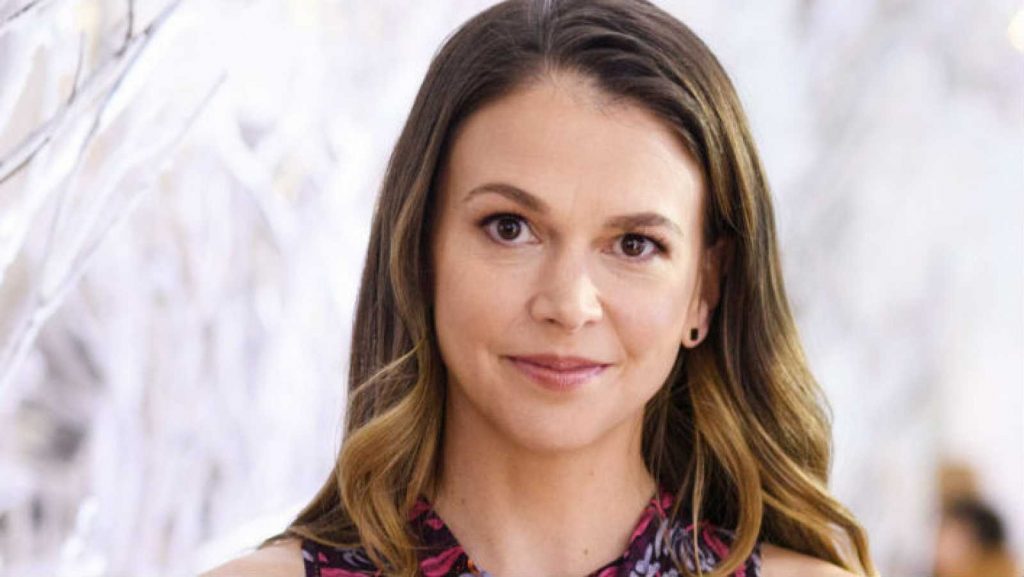 Sutton Foster - Biography, Height & Life Story | Super Stars Bio