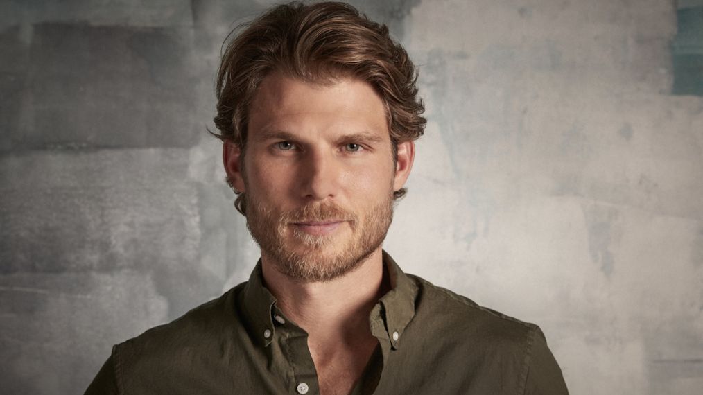 Travis Van Winkle