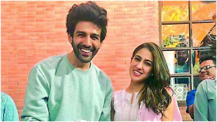 Sara Ali Khan & Kartik Aaryan go their separate ways
