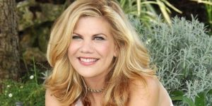 Kristen Johnston - Biography, Height & Life Story | Super Stars Bio