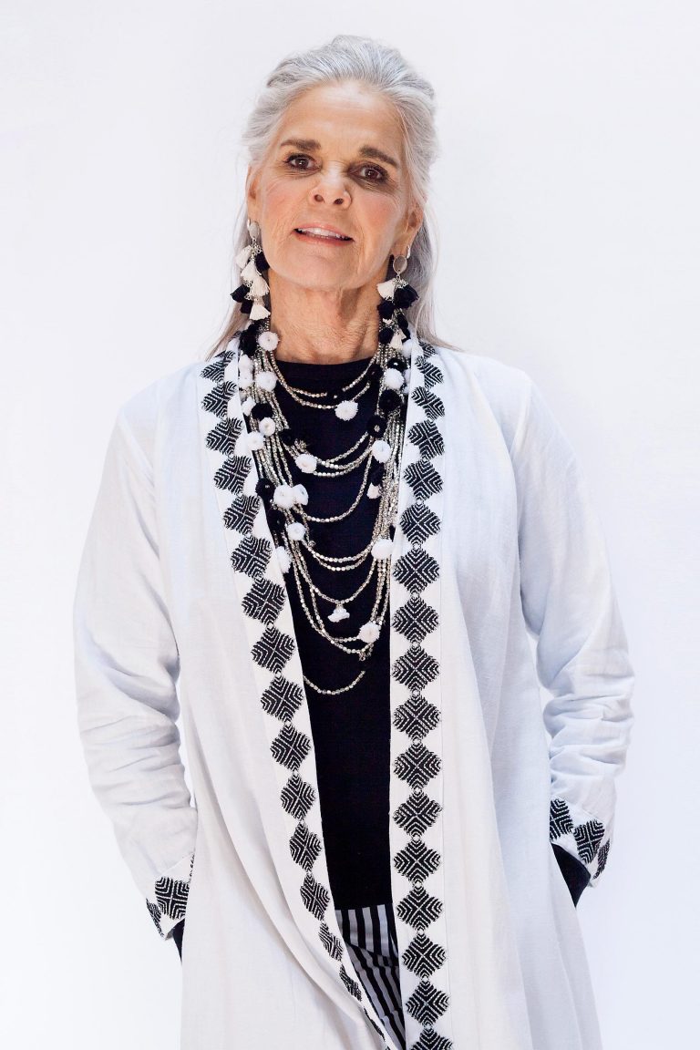 Ali MacGraw Biography, Height & Life Story Super Stars Bio