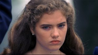 Amanda Wyss - Biography, Height & Life Story | Super Stars Bio