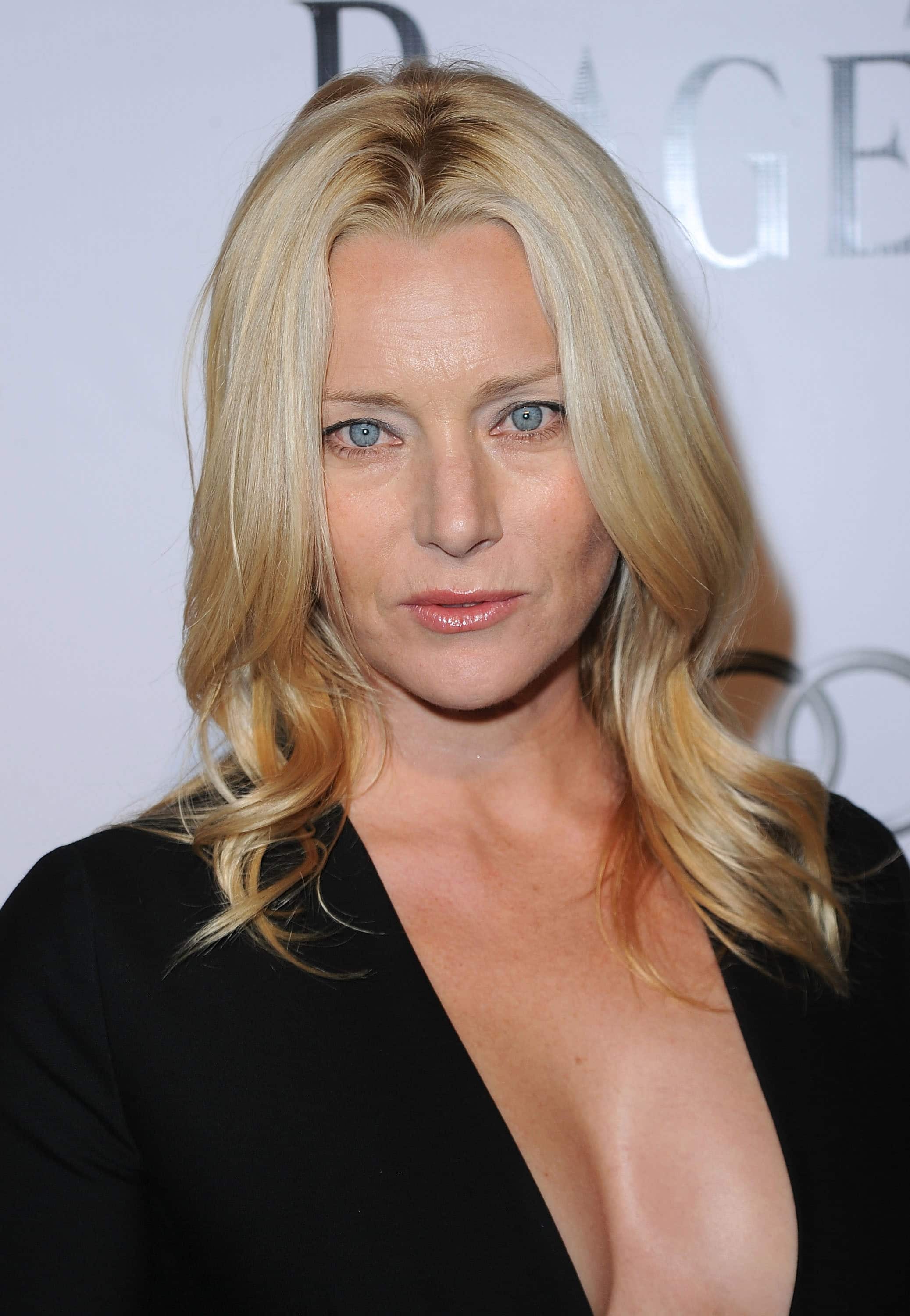 Angela Featherstone - Biography, Height & Life Story | Super Stars Bio