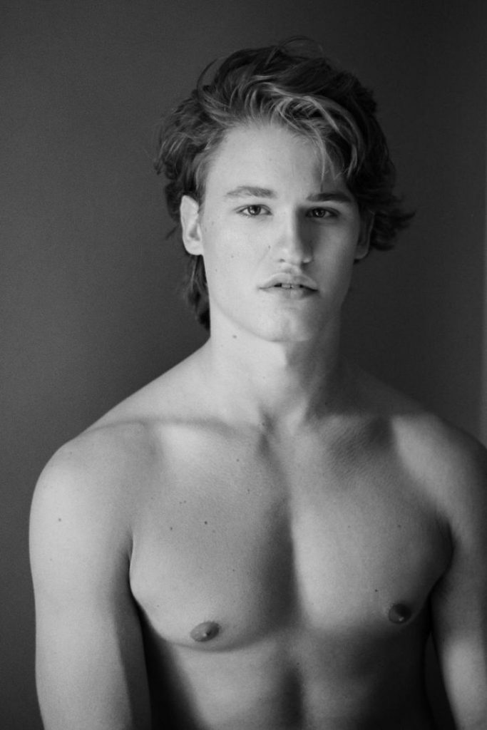 Dylan Playfair - Biography, Height & Life Story | Super Stars Bio