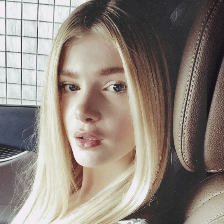 Elena Kampouris - Biography, Height & Life Story | Super Stars Bio