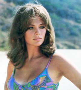 Jacqueline Bisset - Biography, Height & Life Story | Super Stars Bio