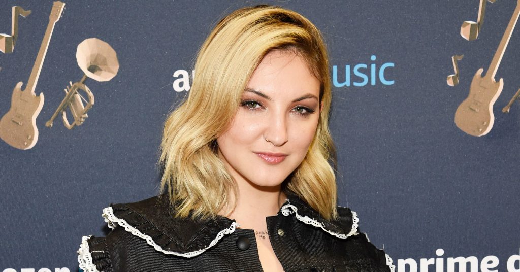 Julia Michaels - Biography, Height & Life Story | Super Stars Bio