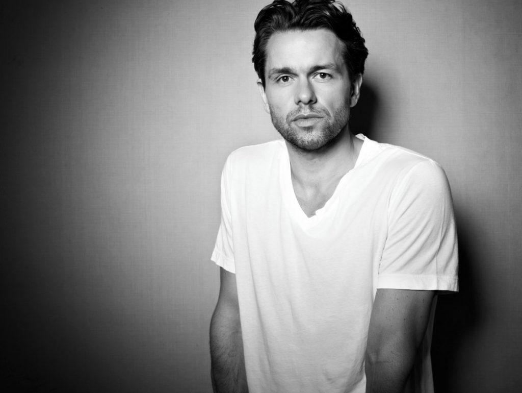 Julian Ovenden - Biography, Height & Life Story | Super Stars Bio