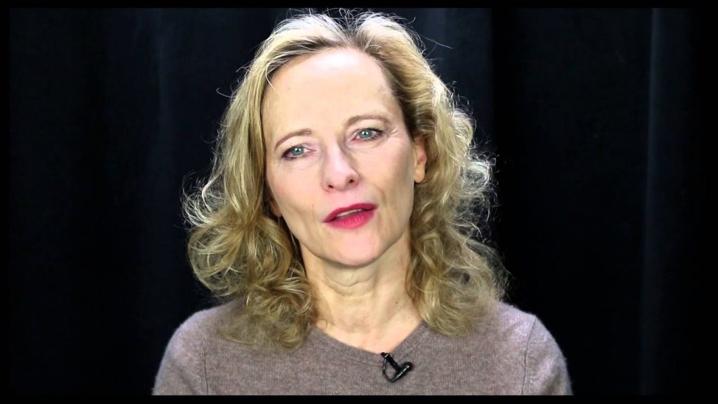 Laila Robins - Biography, Height & Life Story | Super Stars Bio