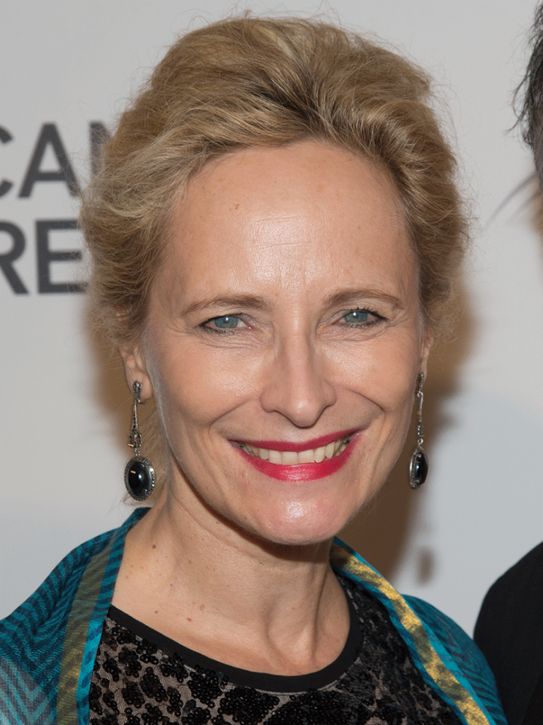 Laila Robins Biography, Height & Life Story Super Stars Bio