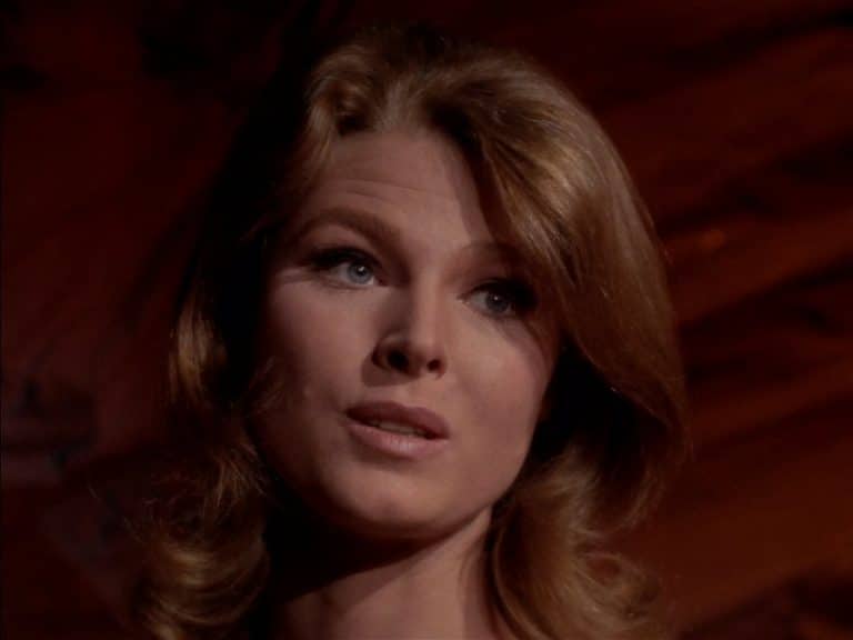 Mariette Hartley - Biography, Height & Life Story | Super Stars Bio