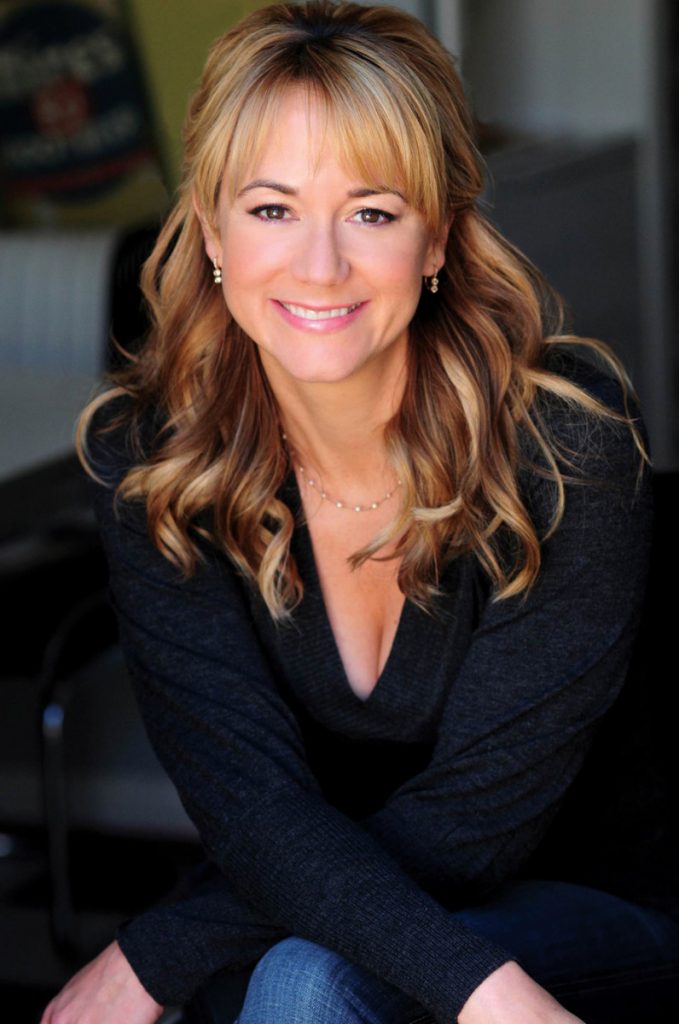 Megyn Price - Biography, Height & Life Story | Super Stars Bio