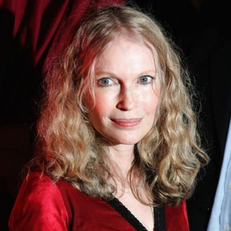 Mia Farrow - Biography, Height & Life Story | Super Stars Bio