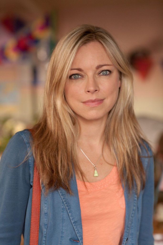 Sarah Alexander - Biography, Height & Life Story | Super Stars Bio