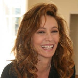 Wendy Makkena - Biography, Height & Life Story | Super Stars Bio