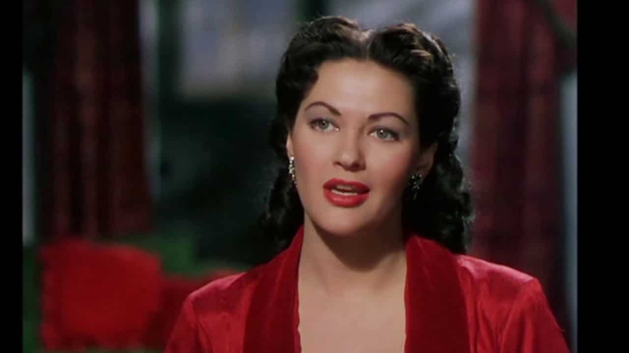 Yvonne De Carlo Biography Height Amp Life Story Super