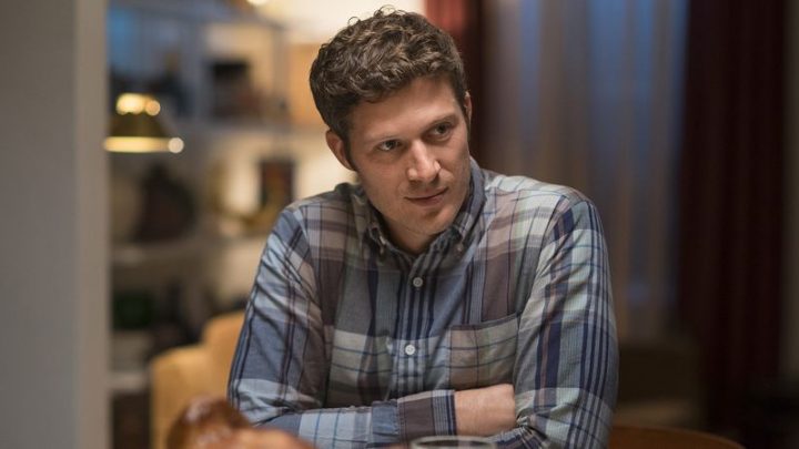 Zach Gilford - Biography, Height & Life Story | Super Stars Bio