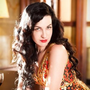 Grey DeLisle - Biography, Height & Life Story | Super Stars Bio
