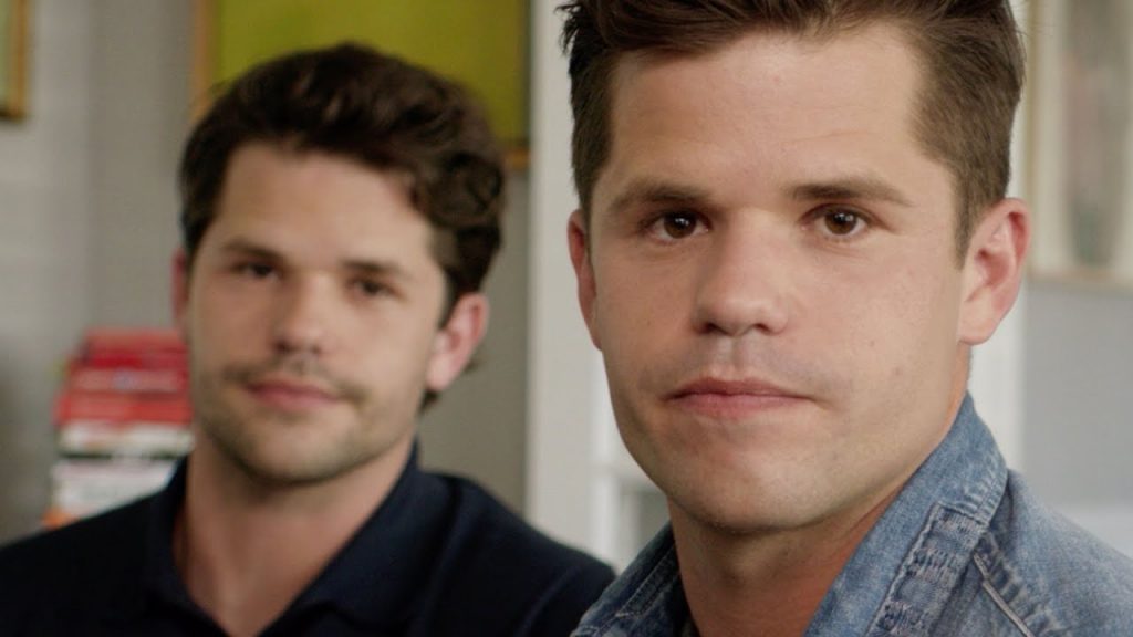Charlie Carver - Biography, Height & Life Story | Super Stars Bio