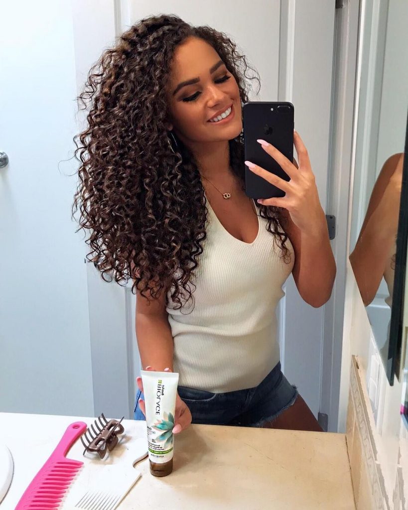 Madison Pettis - Biography, Height & Life Story | Super Stars Bio