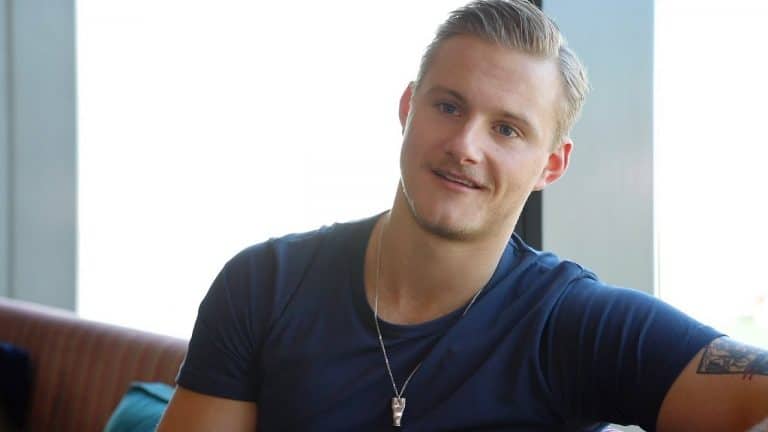 Alexander Ludwig - Biography, Height & Life Story | Super Stars Bio
