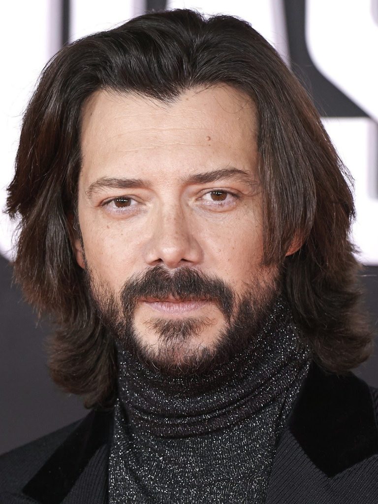 Alvaro Morte - Biography, Height & Life Story | Super Stars Bio