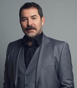 Fikret Kuşkan Turkish Actor