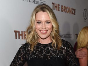 Jessica St. Clair - Biography, Height & Life Story Super Stars Bio