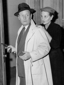 Todd Karns - Biography, Height & Life Story | Super Stars Bio