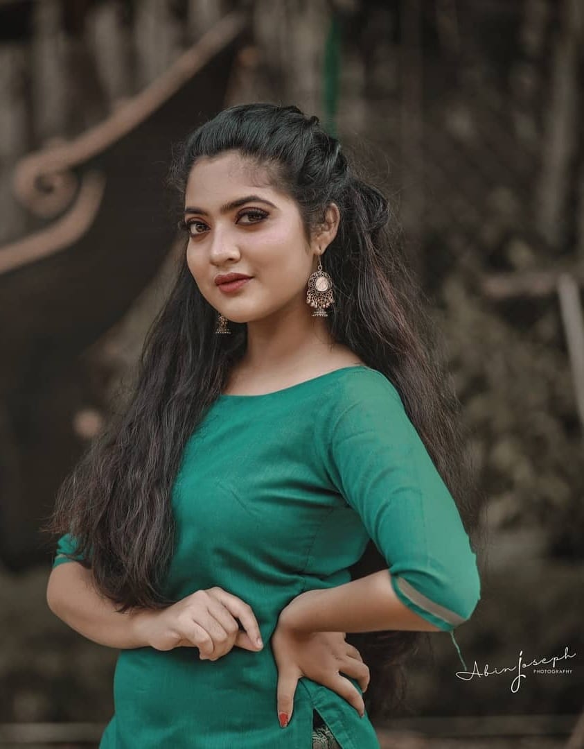 Malayalam Serial Actress Nandana