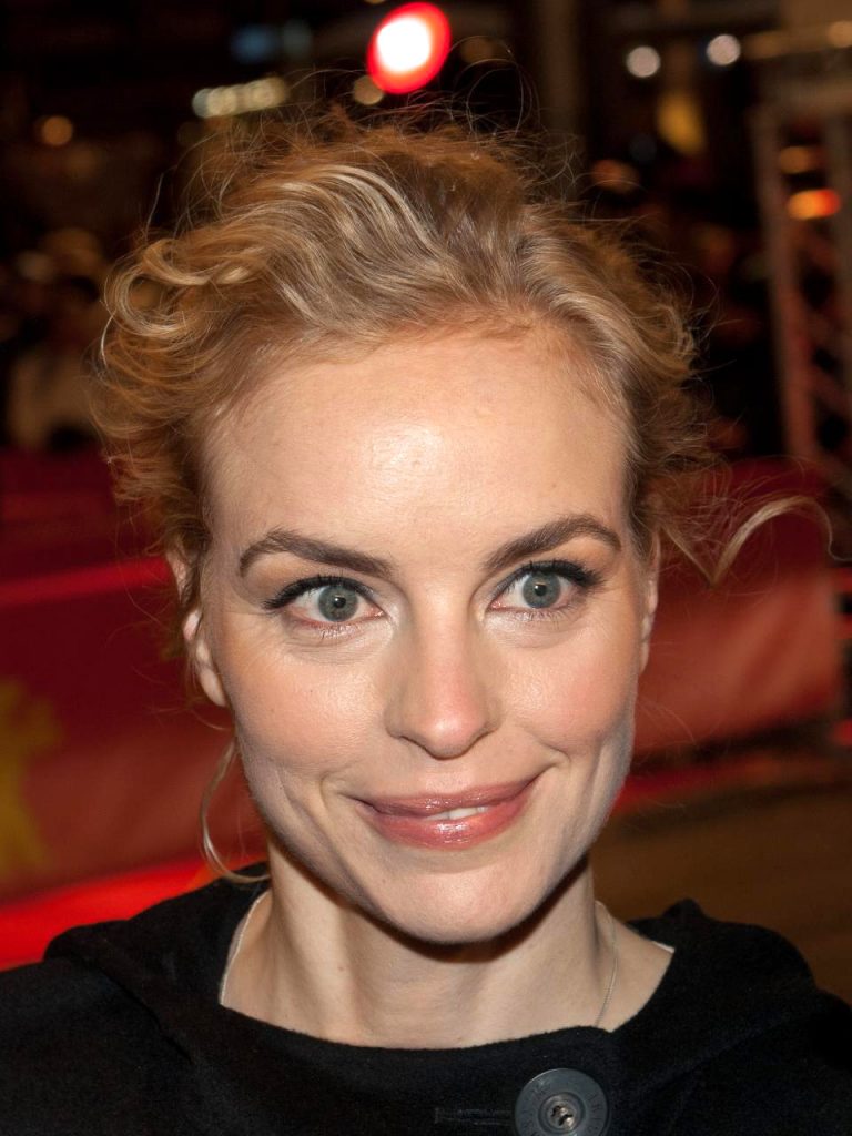 Nina Hoss Biography, Height & Life Story Super Stars Bio