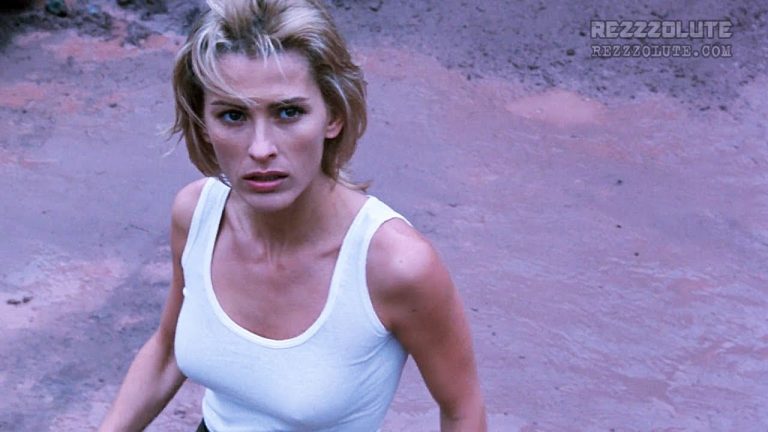 Sandra Hess - Biography, Height & Life Story Super Stars Bio