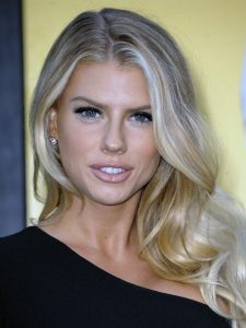 Charlotte McKinney - Biography, Height & Life Story | Super Stars Bio