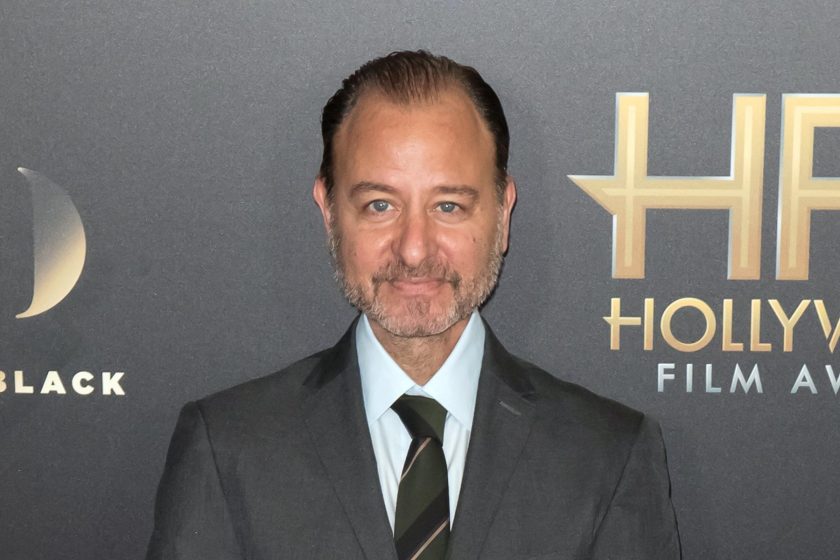 Fisher Stevens - Biography, Height & Life Story | Super Stars Bio