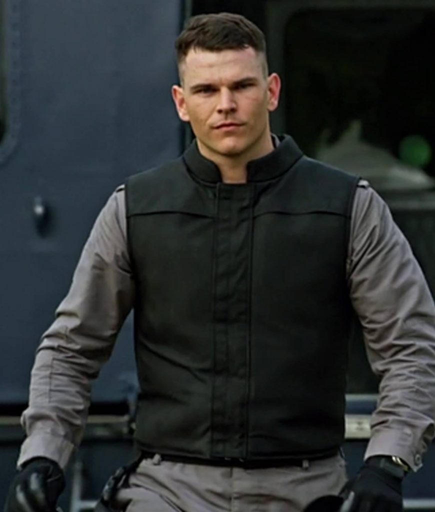 Josh Helman - Biography, Height & Life Story | Super Stars Bio