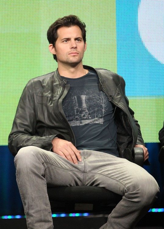 Kristoffer Polaha.