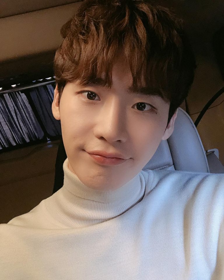 Lee Jong-suk - Biography, Height & Life Story | Super Stars Bio